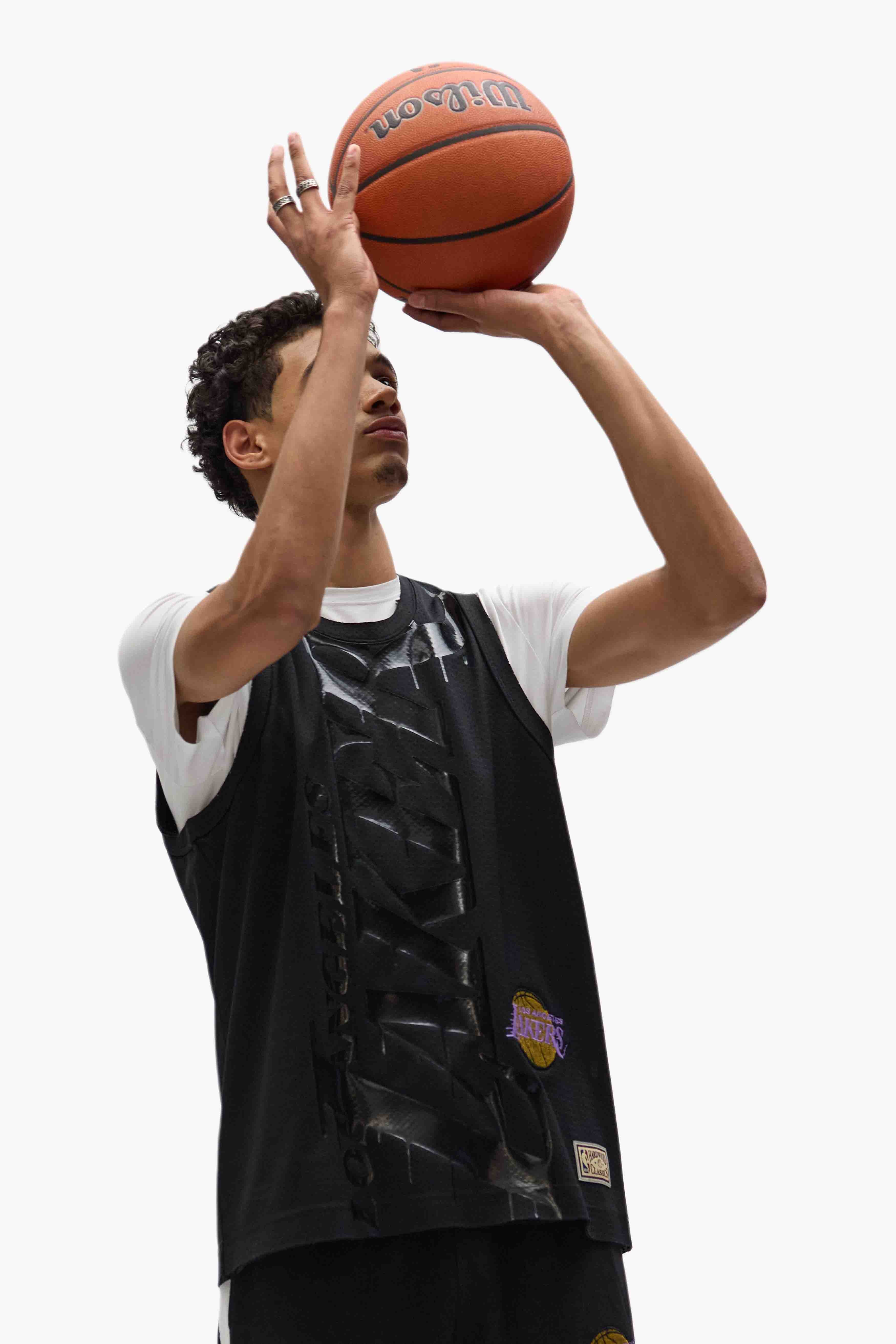 LA Lakers Mesh Jersey - Image 4